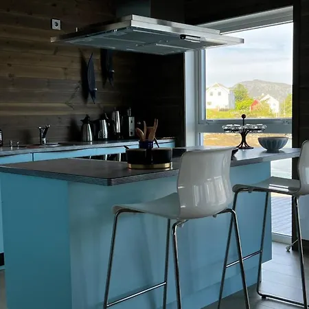 Torvholmen * Fosnavåg