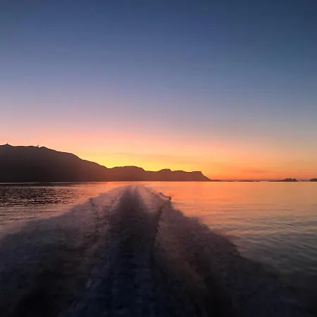 Torvholmen * Fosnavåg